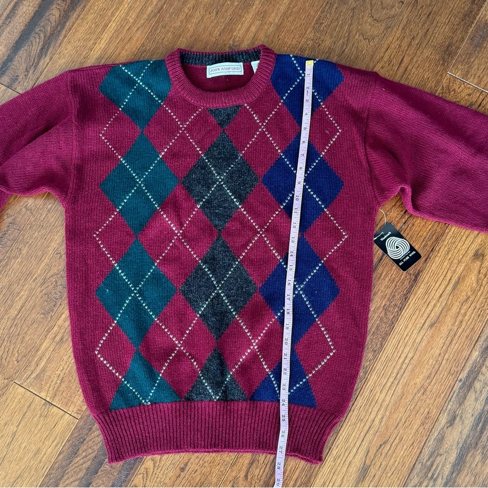 New John Ashford %100 wool crew neck sweater with argyle design size L - Picture 10 of 11